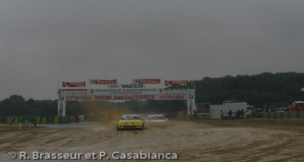 Rallycross, Coupe Logan, la beauté et le sport en action à Châteauroux-ST Maur
