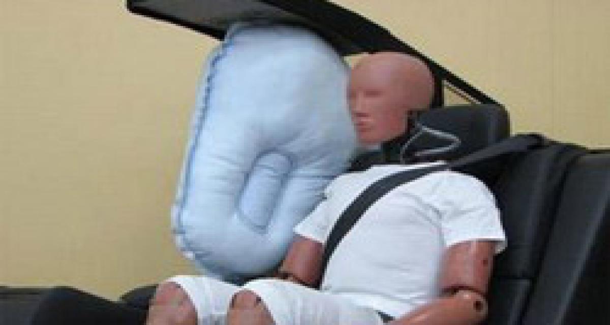 Un airbag de plus chez Toyota