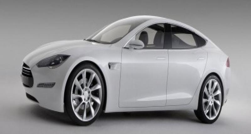  - Tesla S : le courant passe avec la clientèle