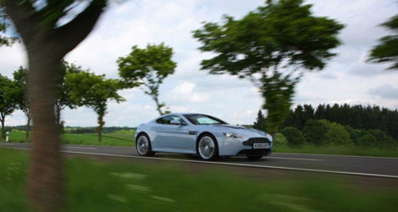  - Aston Martin V12 Vantage en photos