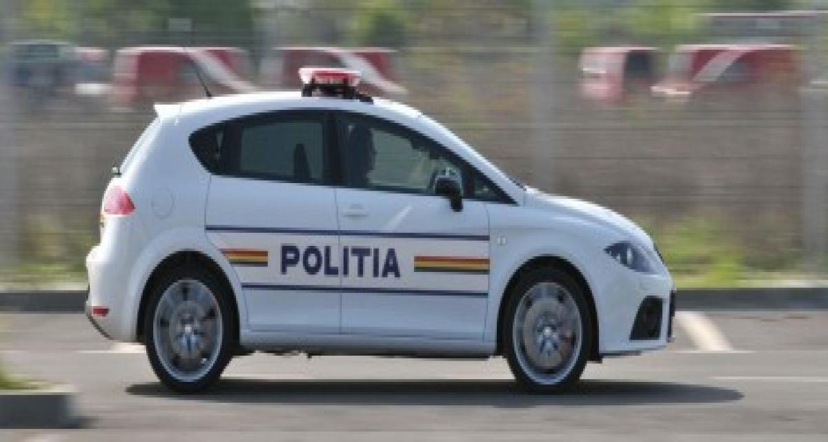 La police roumaine en Seat Leon Cupra ?