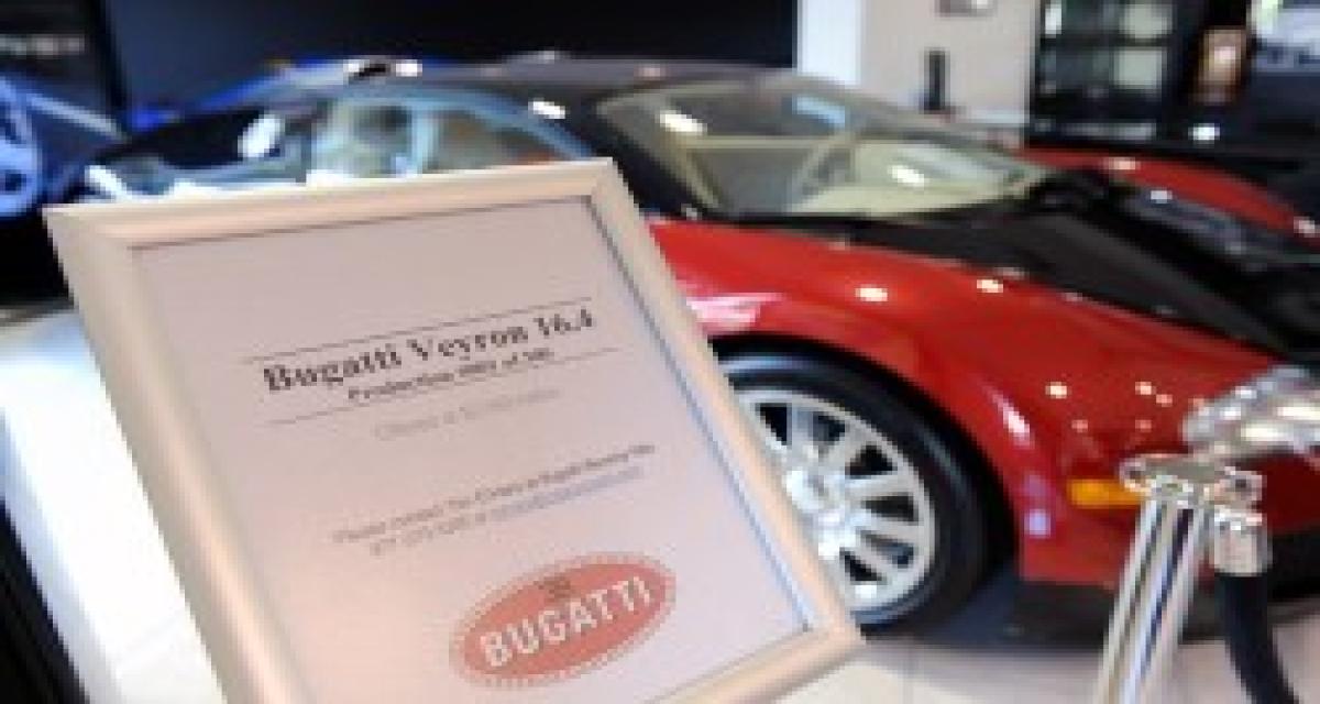 Avis aux (riches) collectionneurs : la Bugatti Veyron numéro 1 en vente