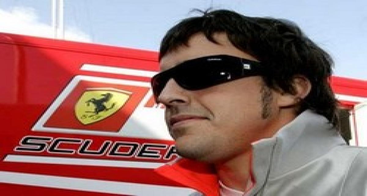 Officiel: Alonso pilote Ferrari jusqu'en 2012