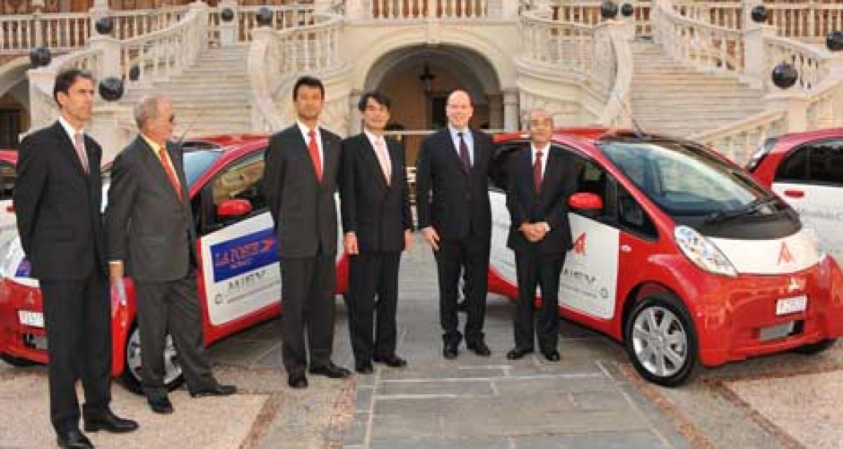 4 Mitsubishi iMIEV pour Monaco