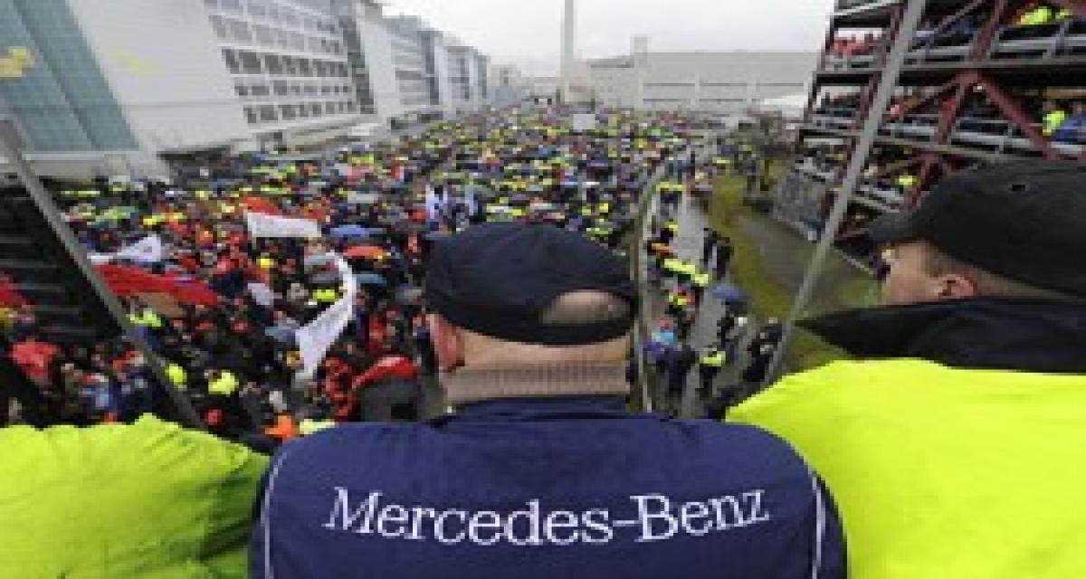 12 000 salariés de Daimler manifestent