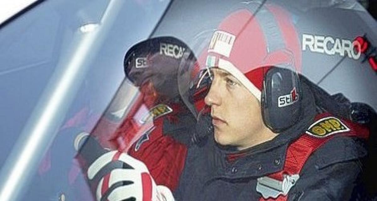 Kimi Räikkönen participera au Rallye Artic Lapland. 