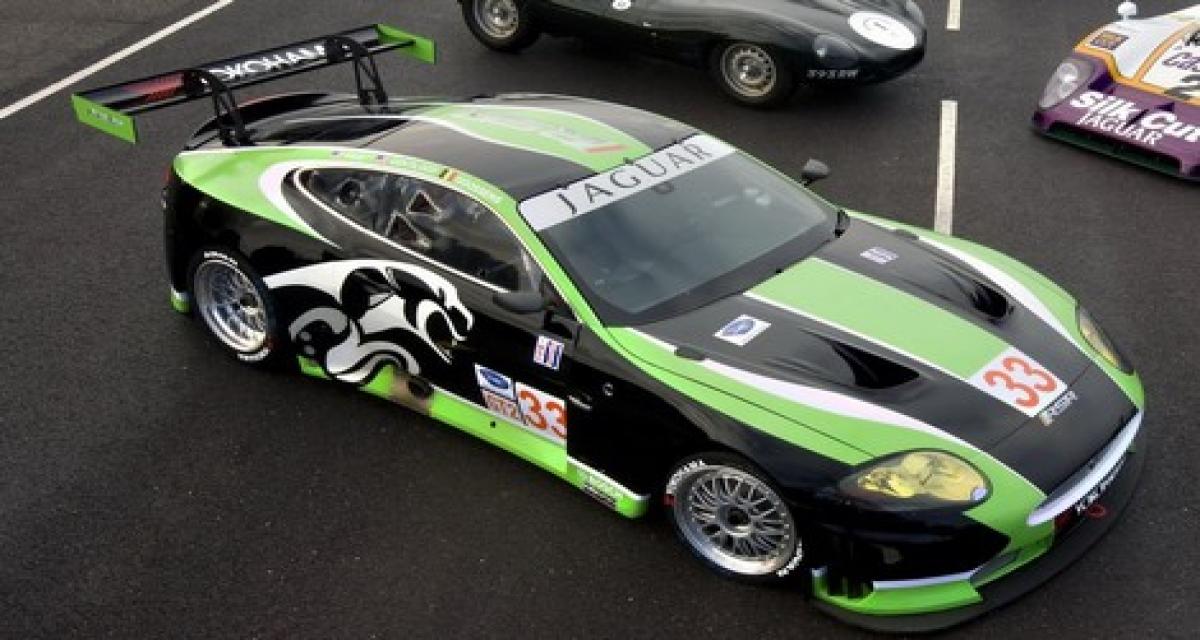 Le Mans 2010: la Jaguar XKR GT2 de RSR