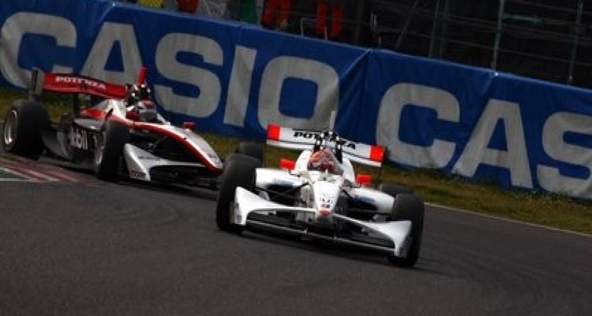 Formula Nippon 2010 - 1 : Kogure d'entrée à Suzuka