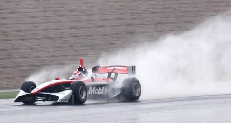  - Formula Nippon 2010 - 2 : Oliveira domine Motegi et la pluie