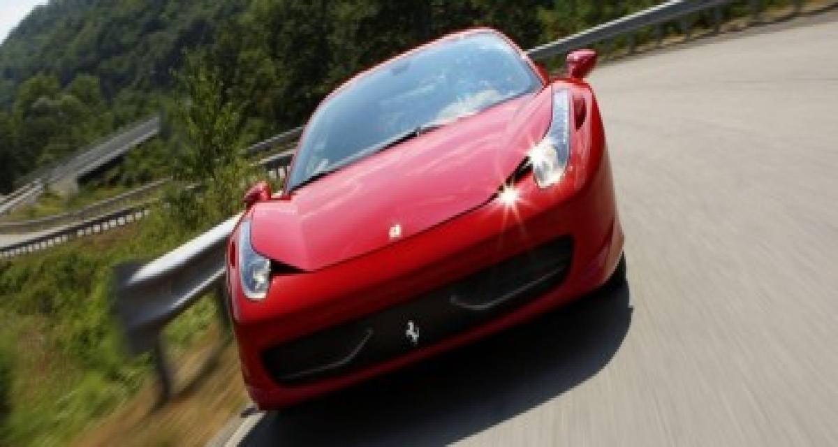 Ferrari 458 Italia Spyder : un couvre-chef en dur ?