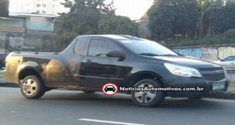  - Spyshot: Chevrolet Agile pick-up
