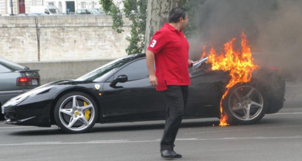 Coup de chaud pour une Ferrari 458 Italia