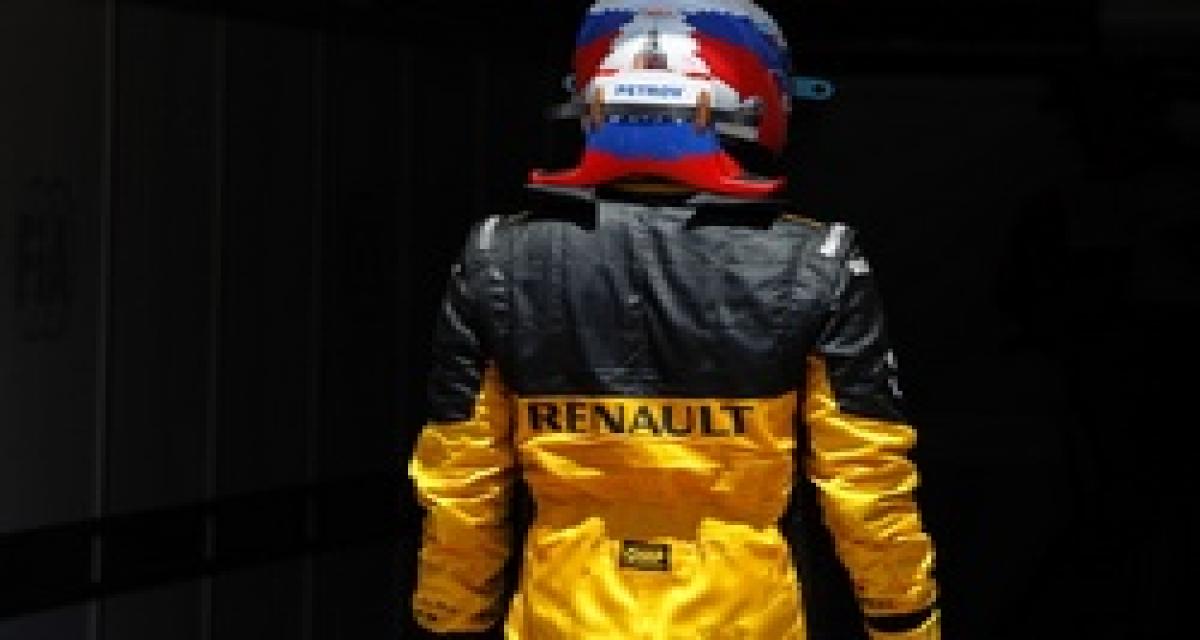 Renault F1 : qui pour remplacer Vitaly Petrov en 2011 ?