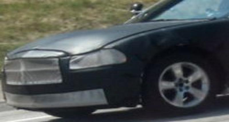  - Spyshot : Dodge Charger 2011 façon "cops"
