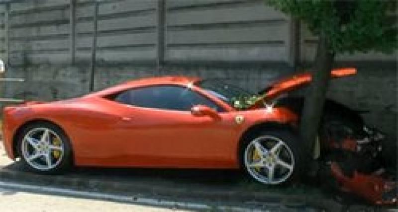  - Et une autre Ferrari 458 Italia au tas