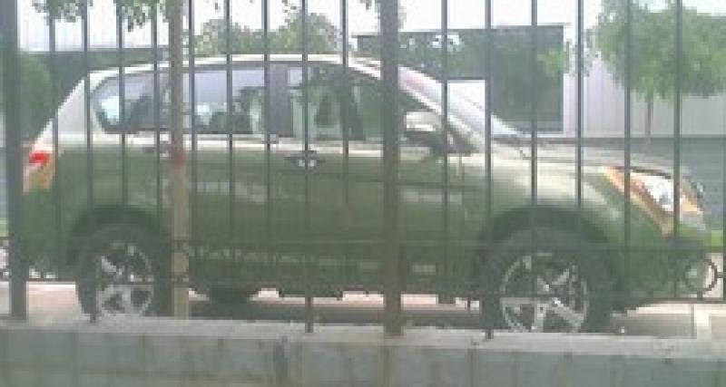  - Spyshots: Great Wall Hover "crossover"