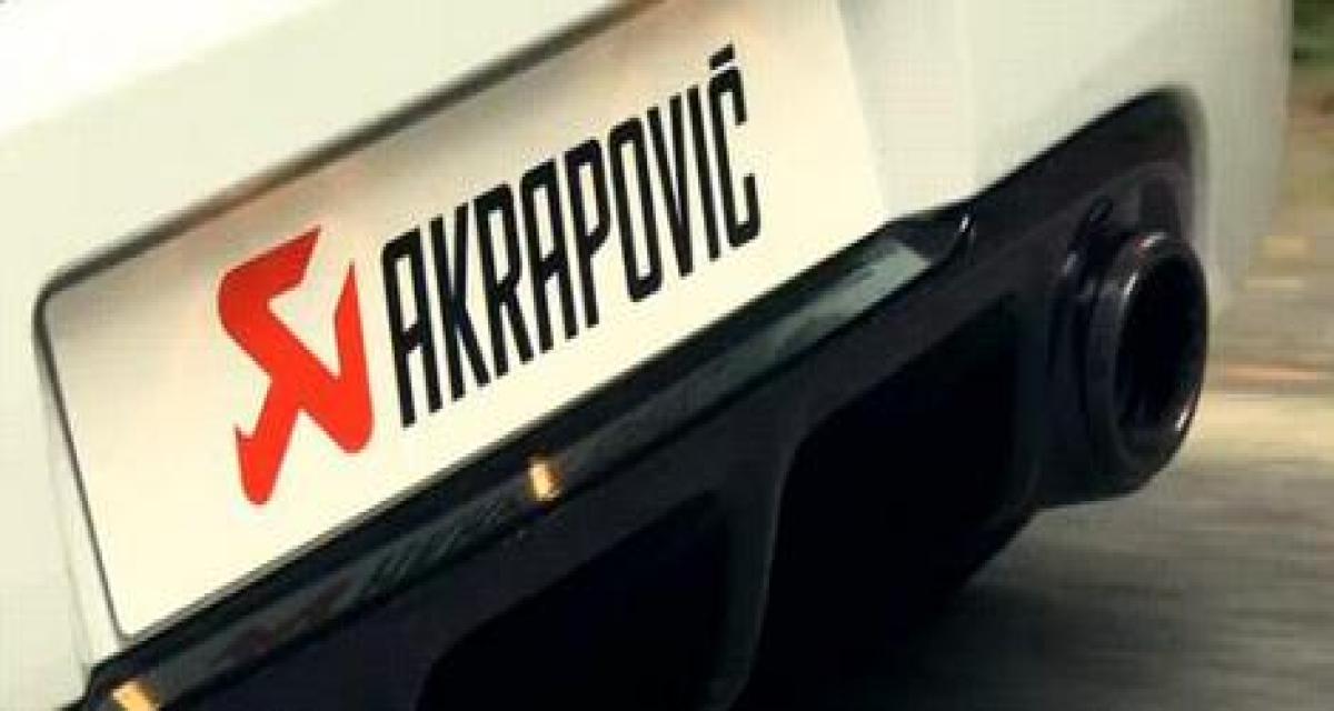 La Renault Clio RS s'échappe avec Akrapovic