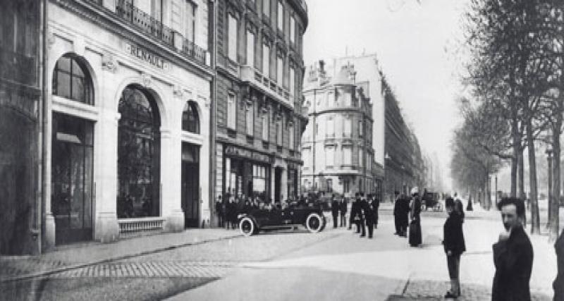  - Renault célèbre son centenaire sur les Champs-Elysées