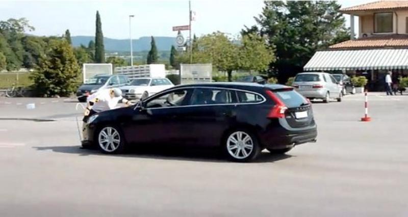  - FAIL : le Volvo V60 qui n'évitait pas les piétons (vidéos)