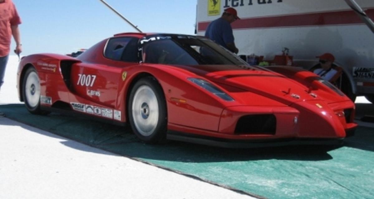 383 km/h en Ferrari Enzo poussée à 1 000 ch