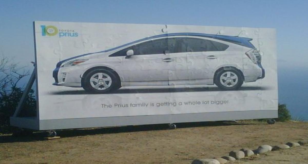 Toyota Prius monospace : le teaser vidéo