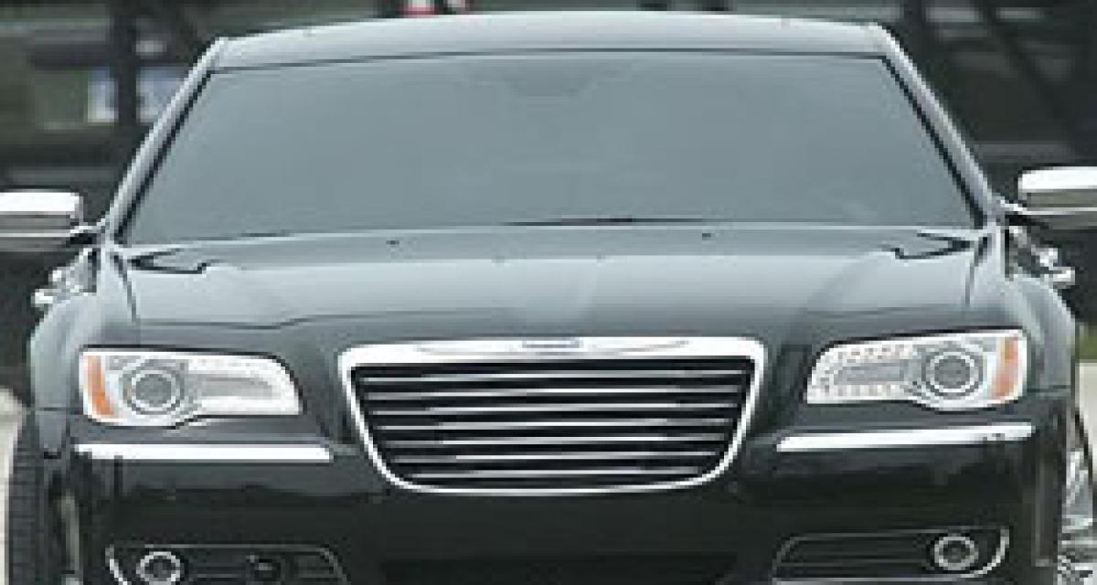 Spyshot : Chrysler (Lancia) 300 