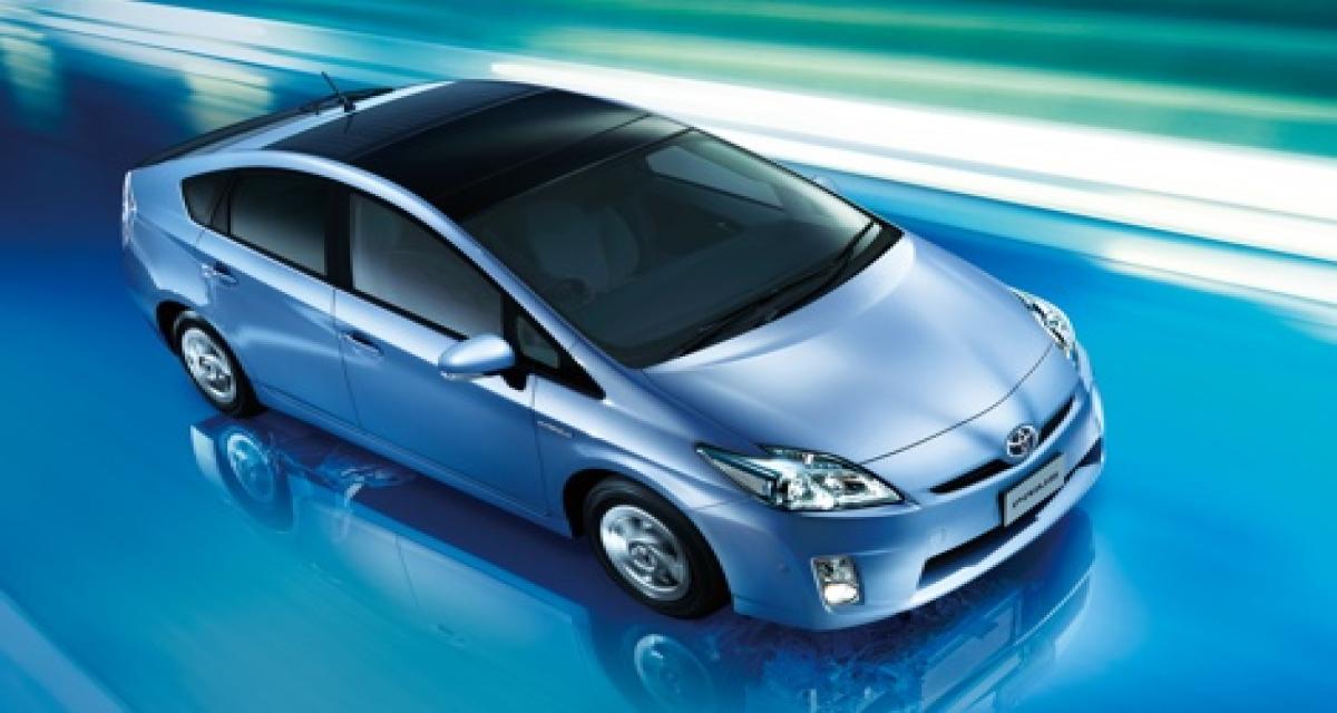 La Toyota Prius en passe de devenir la voiture la plus vendue de l'histoire du Japon...