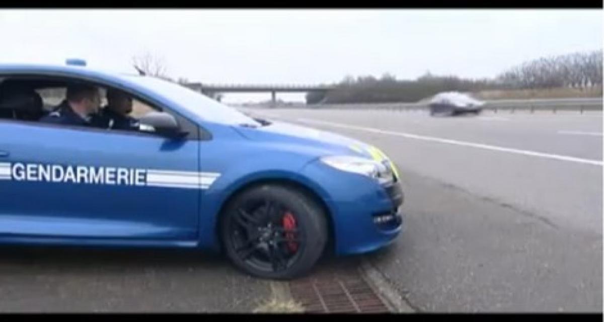 La Mégane RS de la gendarmerie en vidéo scénarisée