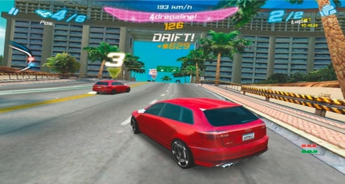 Pilotez l'Audi RS3 Sportback sur iPhone