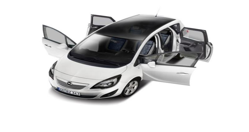  - Opel Meriva Black and White Edition : plus séduisant encore
