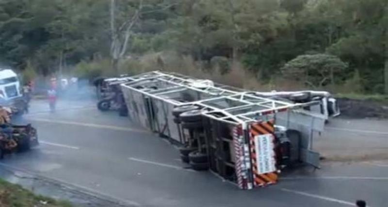  - Sourire du vendredi après-midi: le camion "trop" dépanné