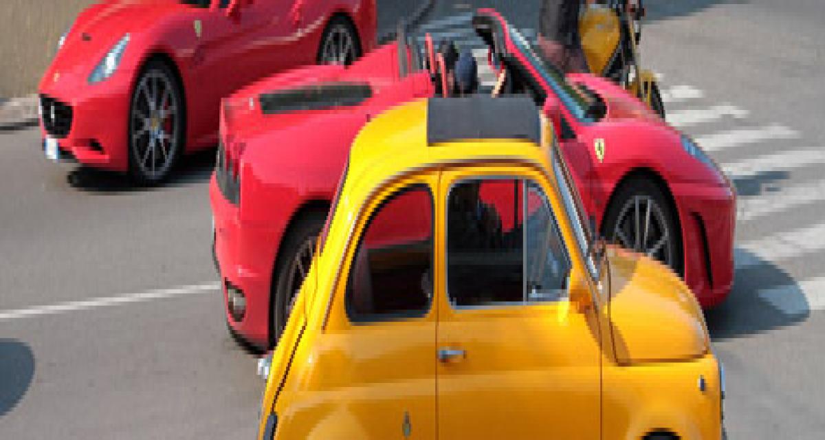 La photo du jour: Fiat 500, Ferrari F430 Spider et California