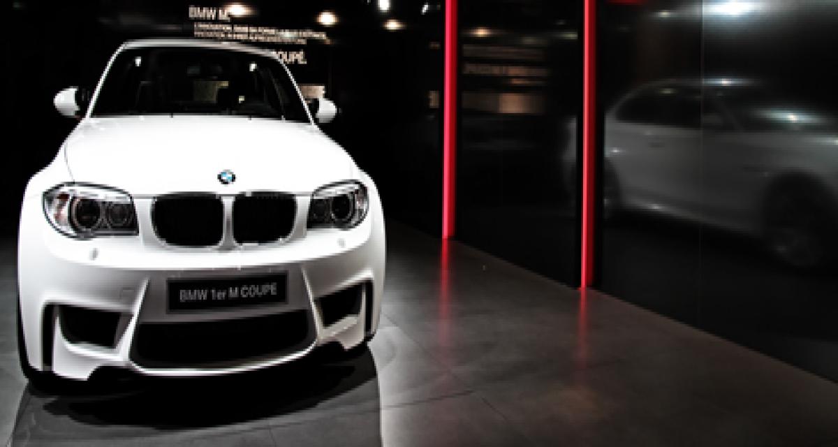 Video: La BMW 1M contre des murs