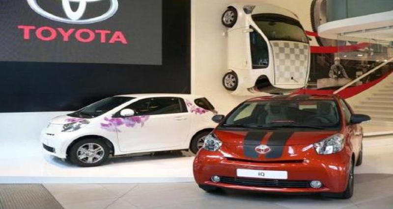  - Flowers et City Racer: les Toyota iQ pour madame et monsieur