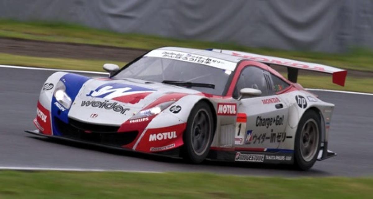 Super GT 2011 - 5 : Duval et Kogure l'emportent à Suzuka