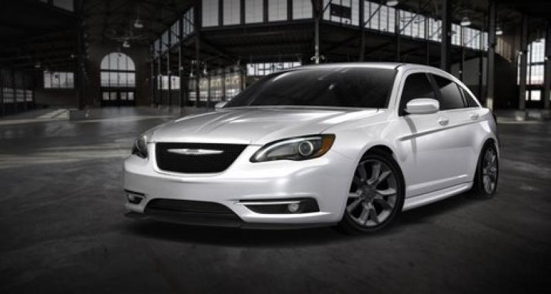  - Detroit 2012 : Chrysler 200 Super S