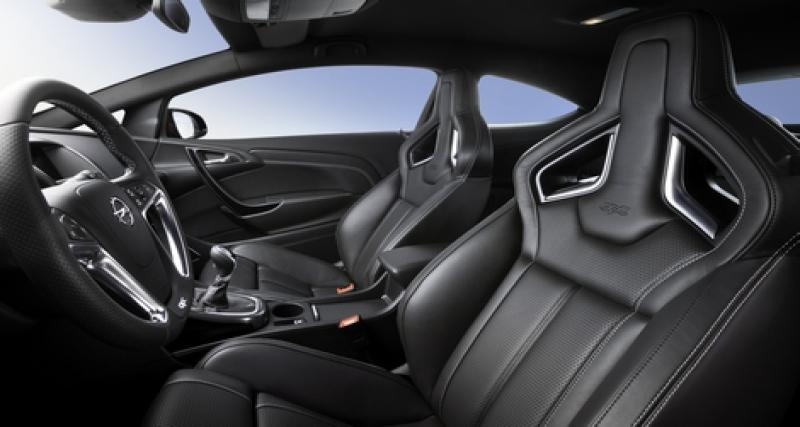  - Genève 2012 : des sièges baquets pour l'Opel Astra OPC