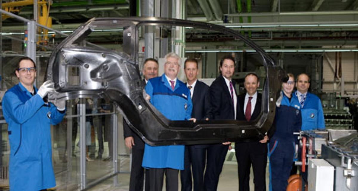BMW débute la production de pièces en fibre de carbone