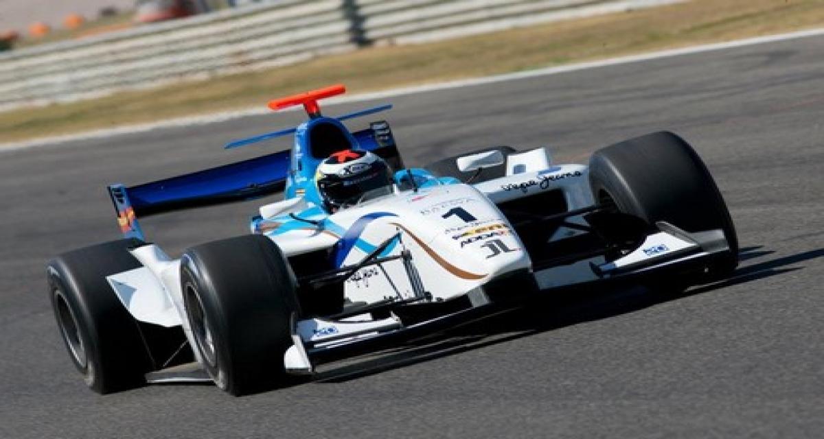 Jorge Lorenzo teste une GP2