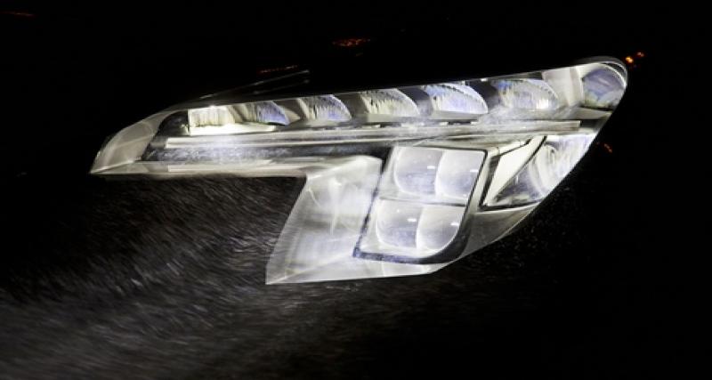  - Opel travaille sur un nouvel éclairage "intelligent"
