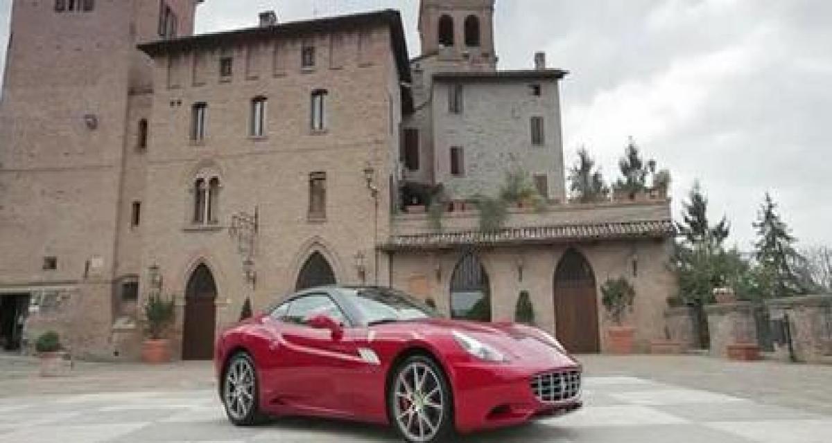 La Ferrari California restylée fait sa promo (vidéo)