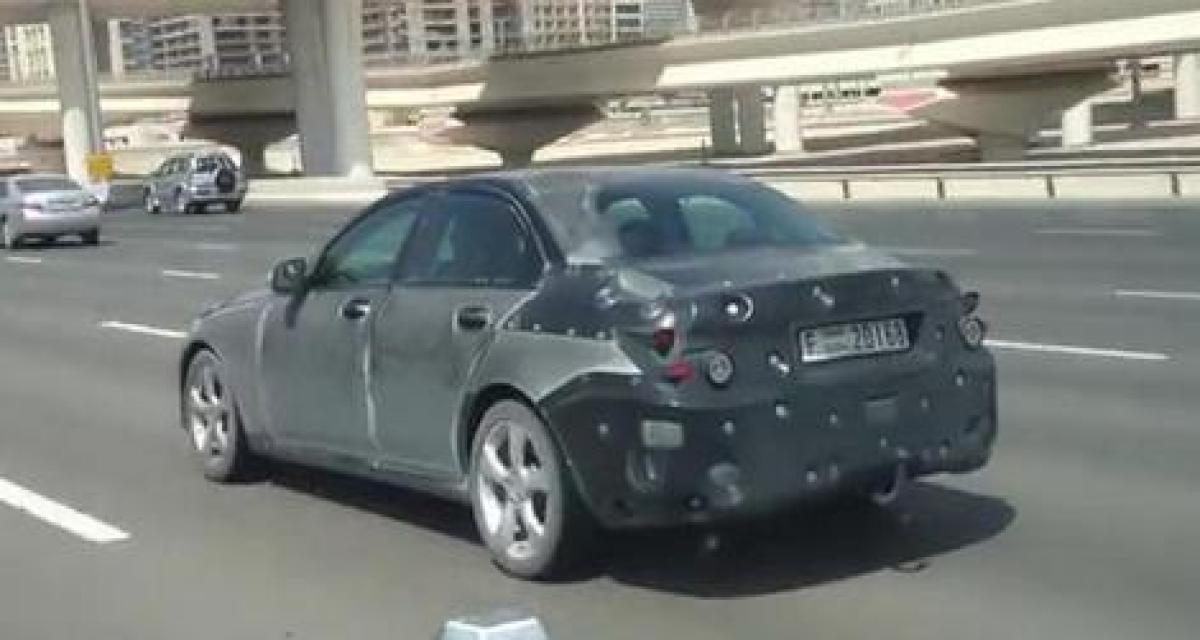 Spyshot : la future Mercedes Classe C à Dubaï (vidéo)