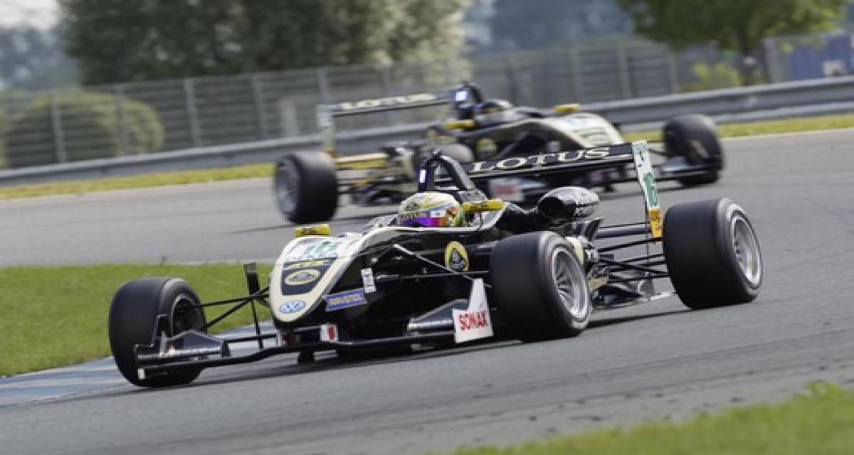 Formule 3 allemande à Oschersleben: Lotus vs Lotus