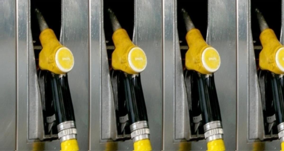 Carburants : baisse des prix programmée, le gouvernement s'aligne