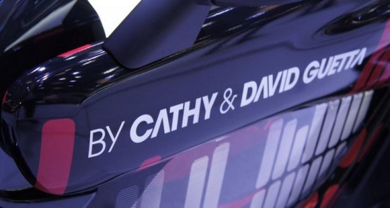  - Paris 2012 live : Renault Twizy by Cathy & David Guetta