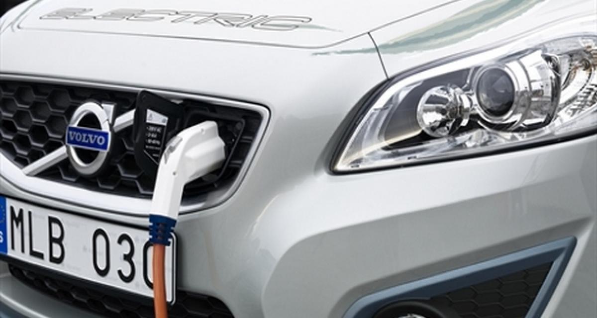 Volvo développe un chargeur ultra-rapide embarqué