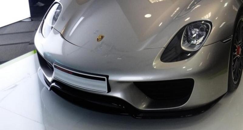  - La Porsche 918 Spyder cherche déjà à séduire ses futurs clients