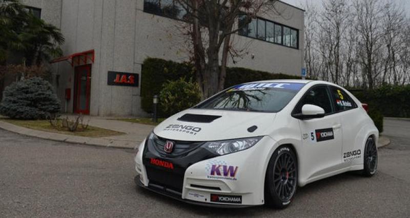  - WTCC 2013: Une Civic privée pour Zengő Motorsport