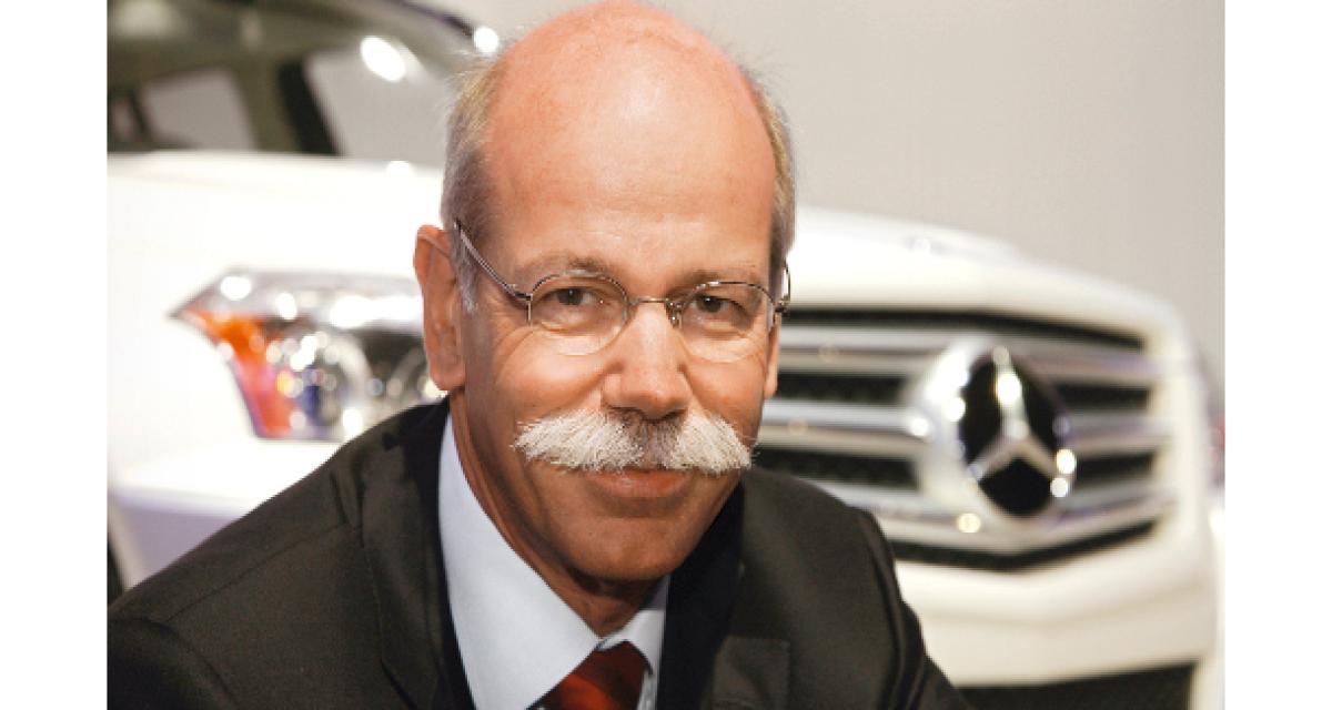 Daimler reconduit Dieter Zetsche jusqu'à la fin 2016