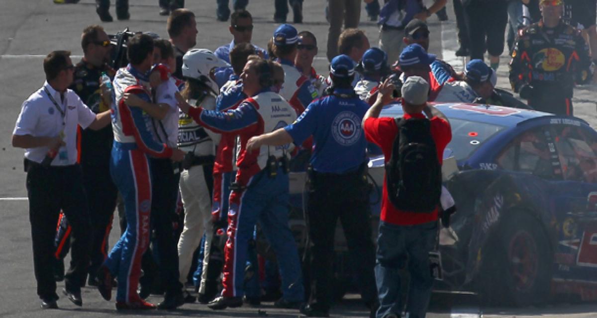NASCAR : Kyle Busch au milieu de la bagarre [Vidéo]